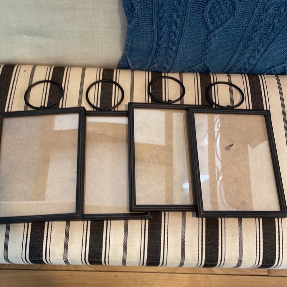 Pottery Barn Weston picture frames 4